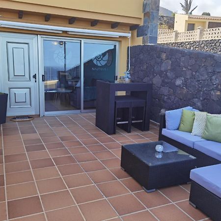 Nautilus I: Casa Con Terraza Y Vistas Al Mar Apartman La Caleta  Kültér fotó